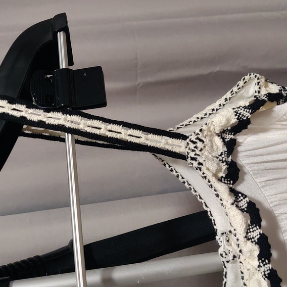 Summer white tanktop - Picture 5 of 9